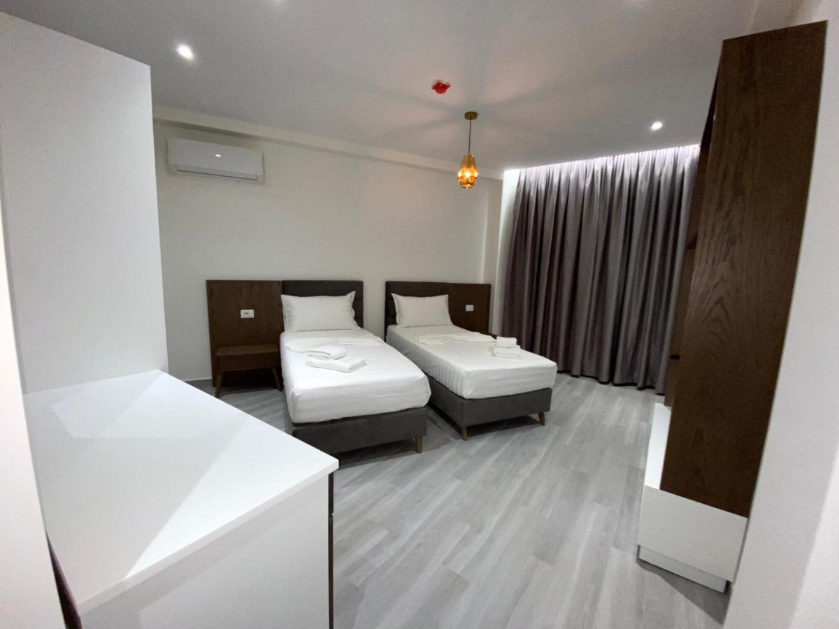 The Honeycomb Boutique Hotel 골렘 외부 사진