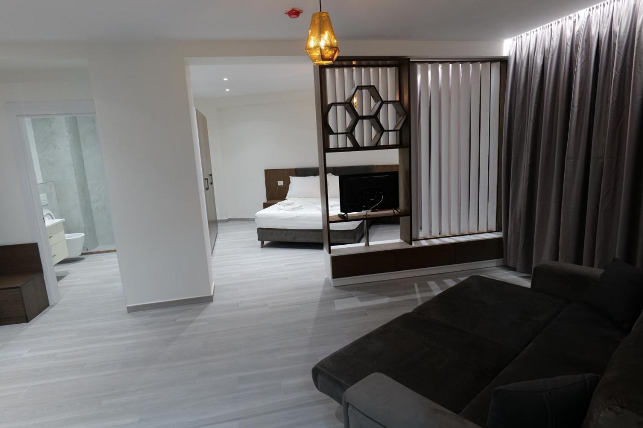 The Honeycomb Boutique Hotel 골렘 외부 사진