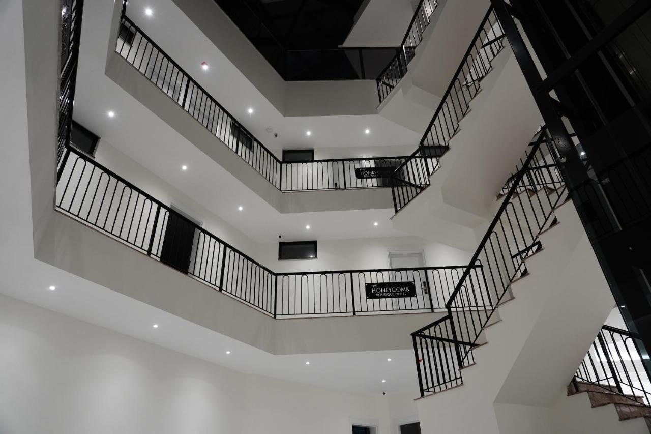 The Honeycomb Boutique Hotel 골렘 외부 사진