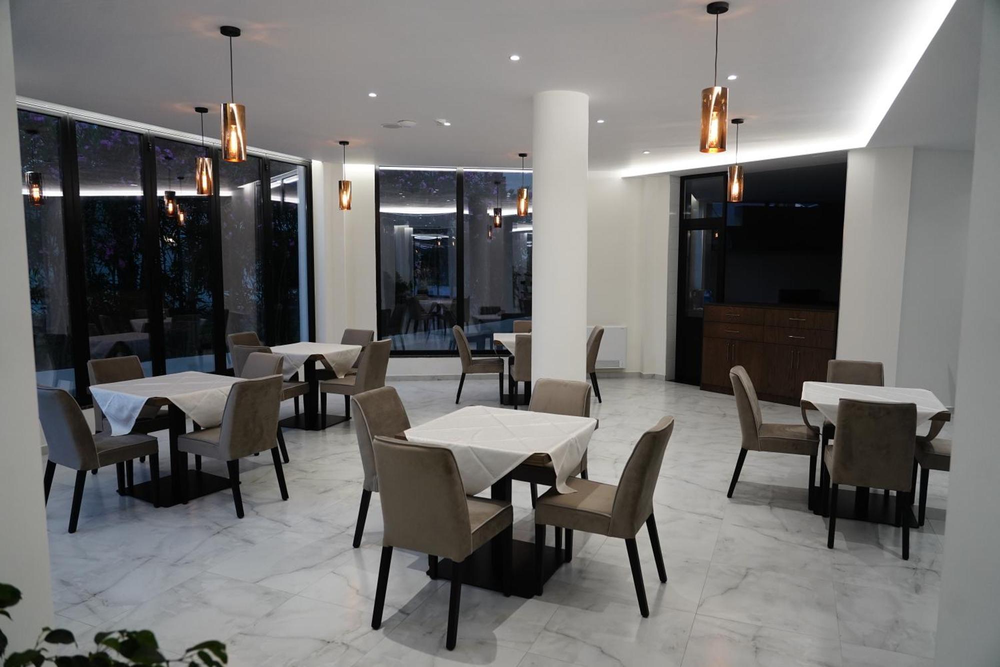 The Honeycomb Boutique Hotel 골렘 외부 사진