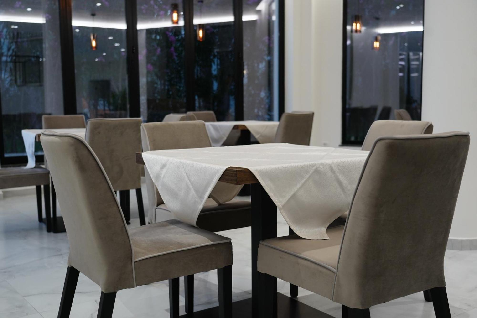 The Honeycomb Boutique Hotel 골렘 외부 사진