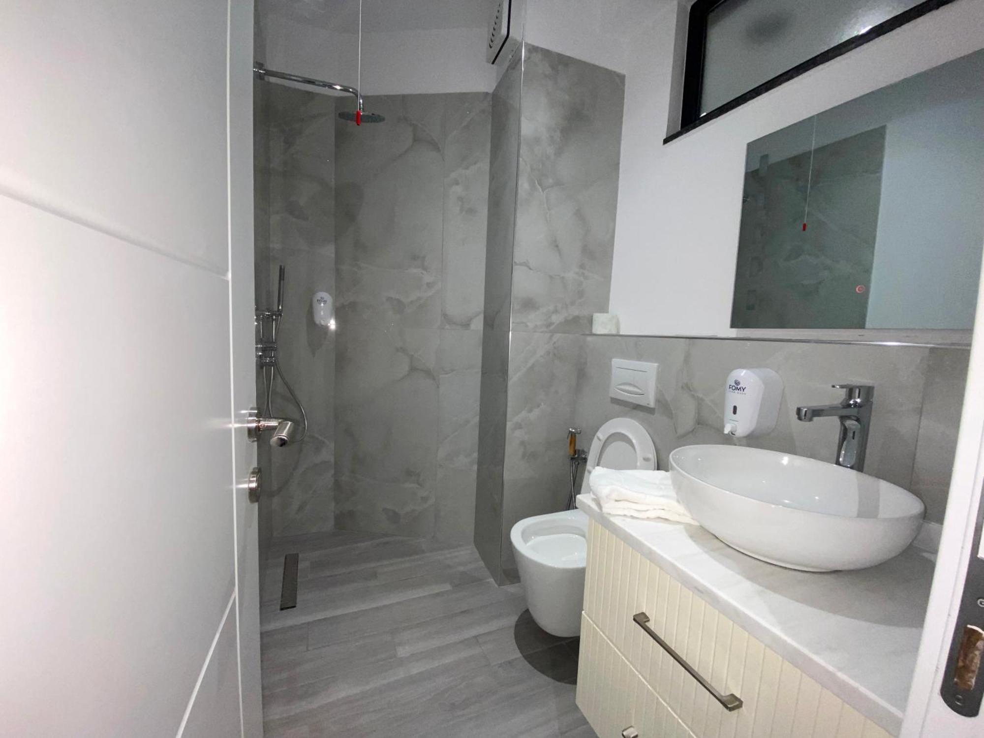 The Honeycomb Boutique Hotel 골렘 외부 사진