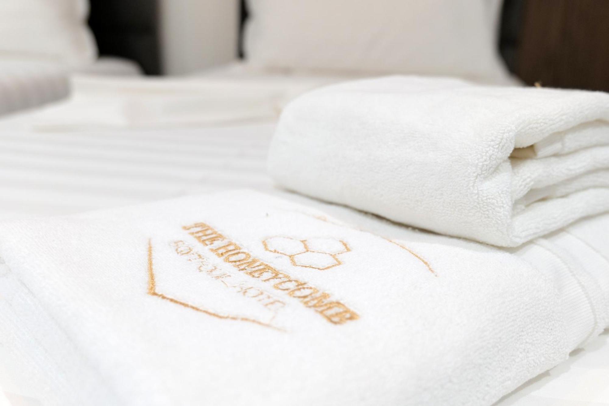 The Honeycomb Boutique Hotel 골렘 외부 사진